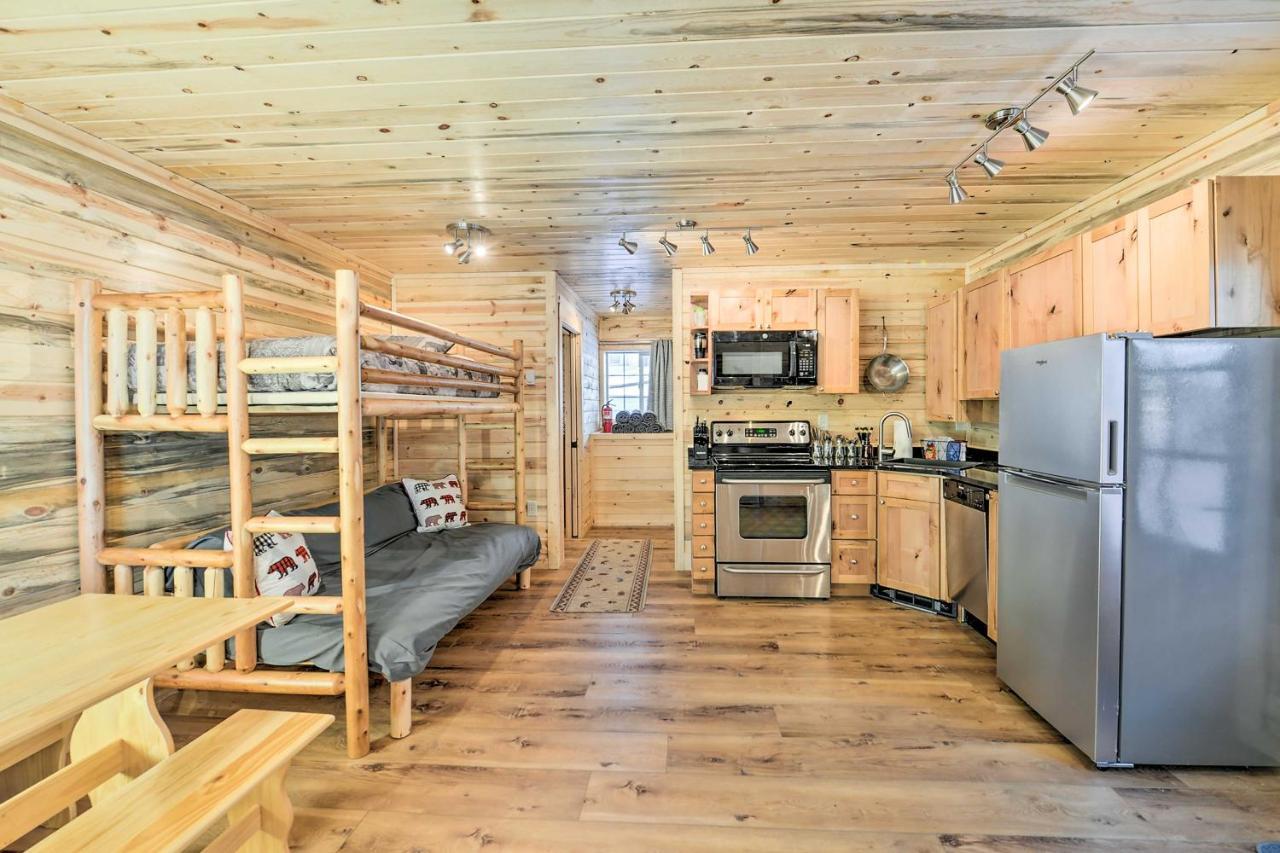 Cozy Island Park Cabin, 20 Mi To Yellowstone! Экстерьер фото